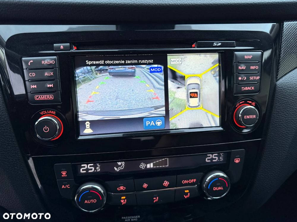 Nissan X-Trail 1.6 dCi Tekna - 32