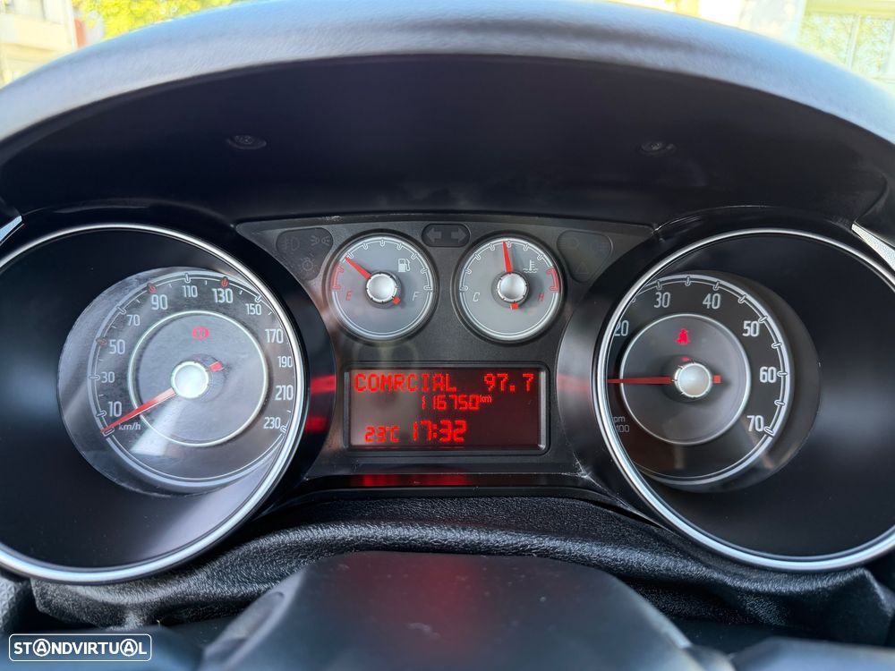Fiat Punto 1.2 Lounge S&S - 6