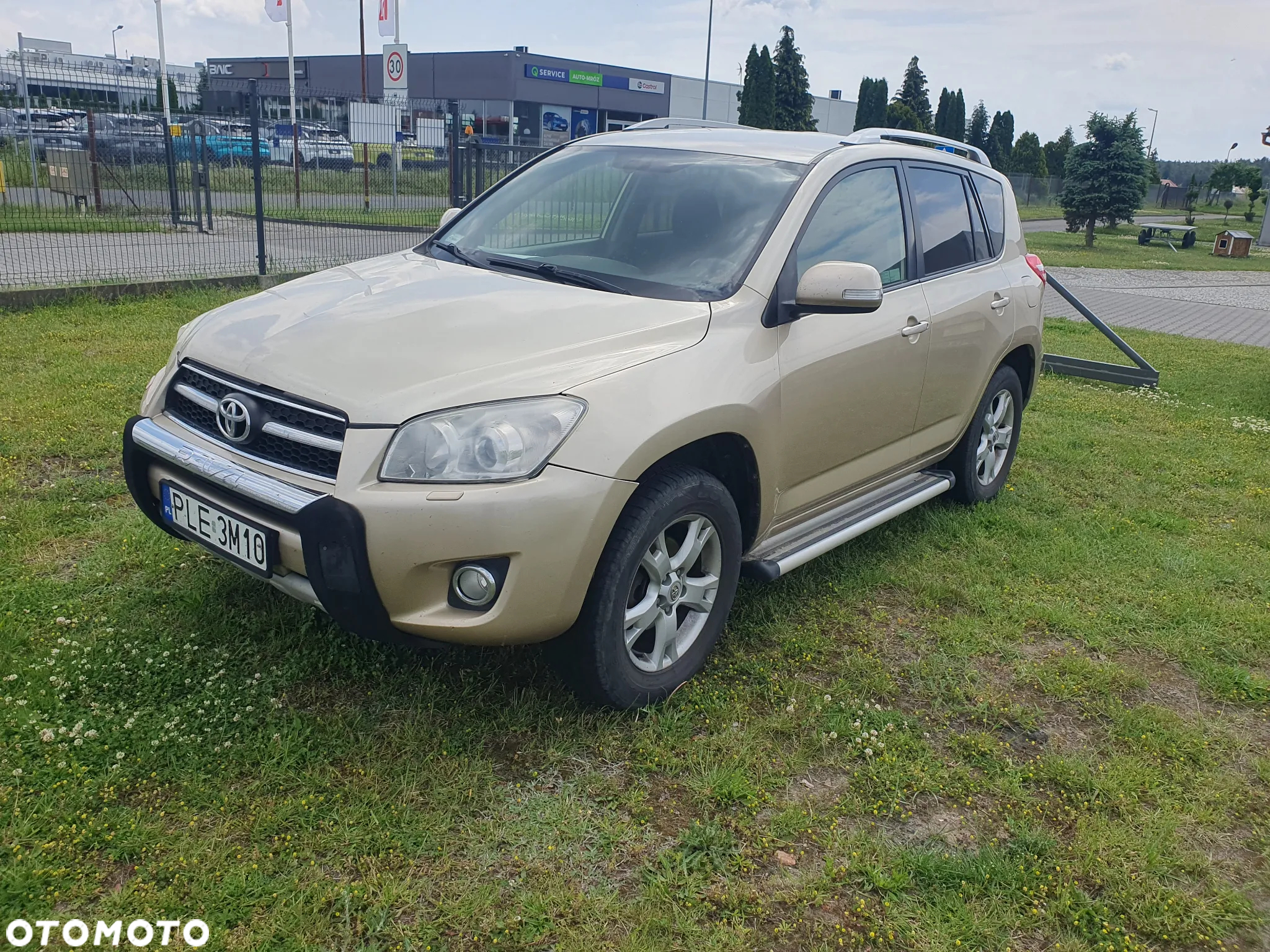 Toyota RAV4 - 3