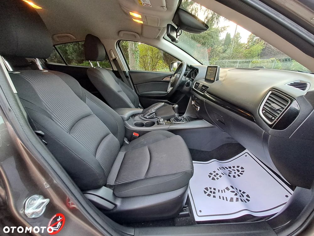 Mazda 3 - 13