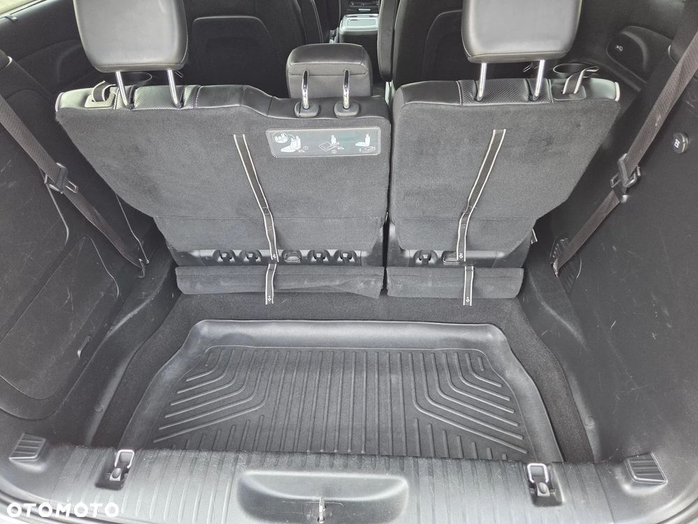 Chrysler Pacifica - 21