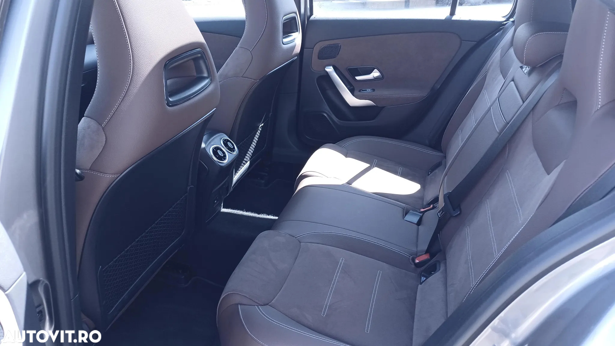 Mercedes-Benz A 250 e Aut. - 12