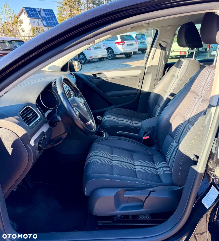 Volkswagen Golf 1.2 TSI BlueMotion Technology MATCH - 10