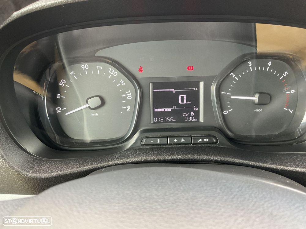 Citroën Jumpy 1.5 BlueHDi M - 22