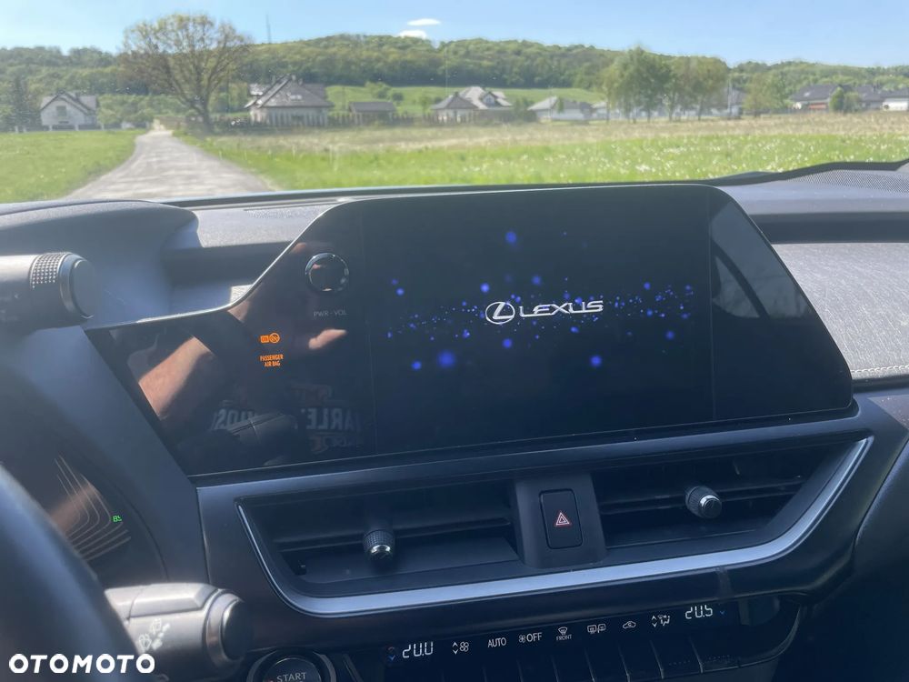 Lexus UX 200 GPF Business 2WD - 13