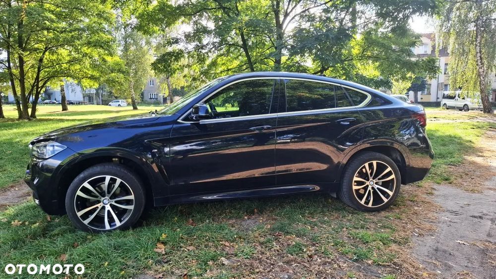 BMW X6 xDrive30d - 17