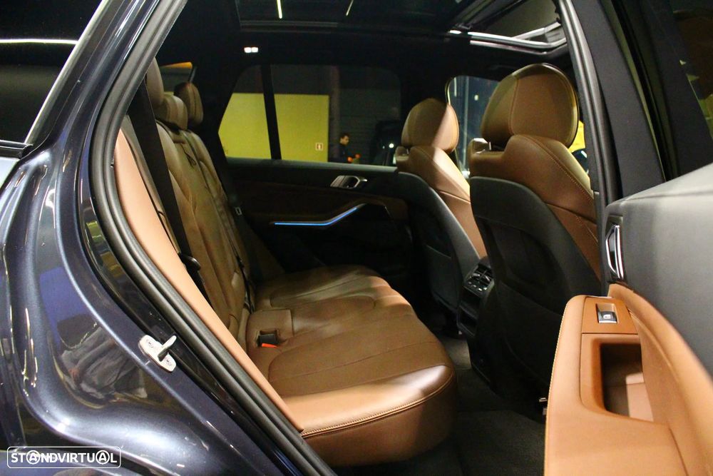 BMW X5 45 e xDrive Pack M - 23