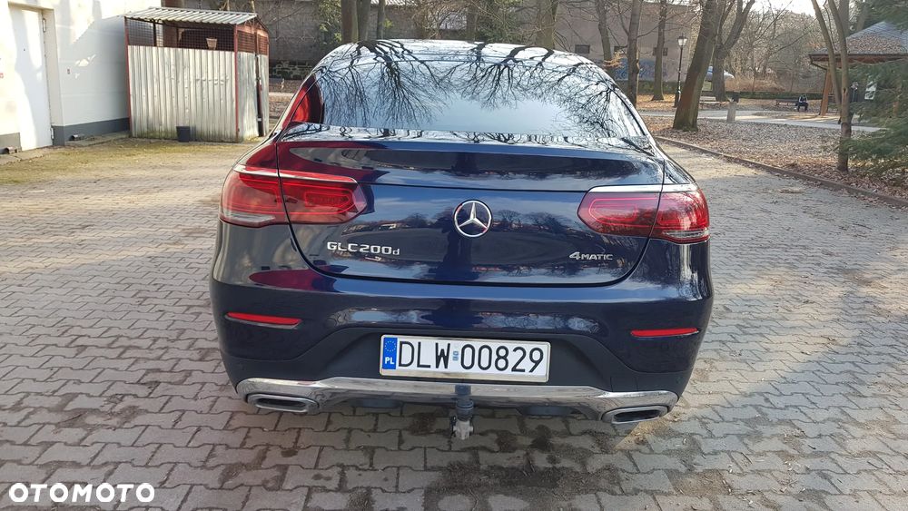Mercedes-Benz GLC 200 d 4Matic 9G-TRONIC - 9