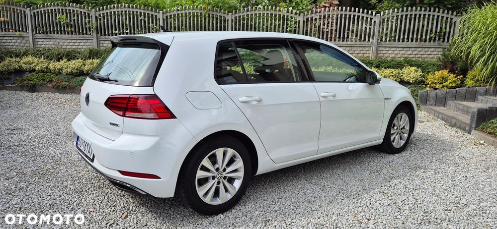 Volkswagen Golf 1.5 TSI BlueMotion ACT Comfortline - 6