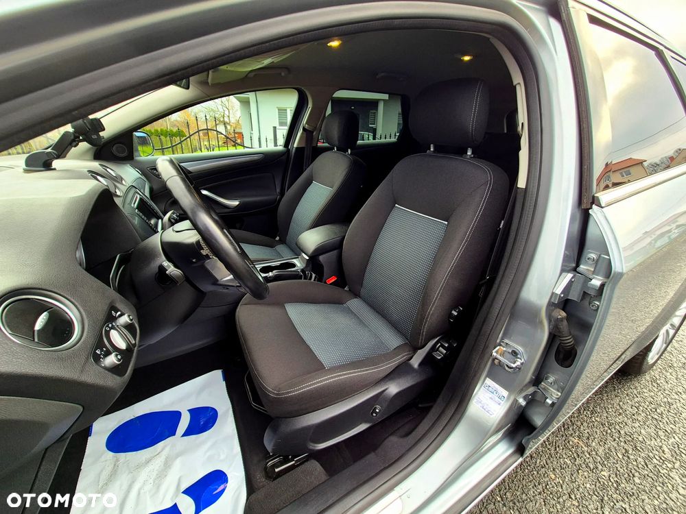 Ford Mondeo 2.0 TDCi Titanium - 24