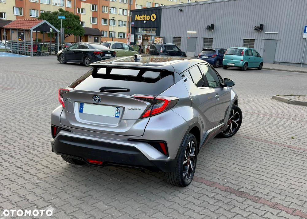 Toyota C-HR 1.8 Hybrid Neon Lime powered by JBL - 10