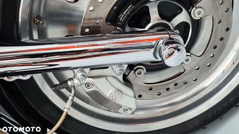Harley-Davidson Softail V-Rod - 23