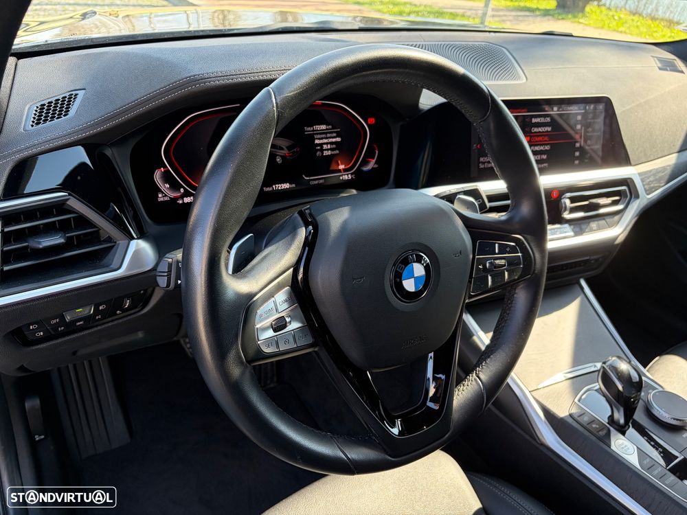 BMW 320 d Line Luxury Auto - 16