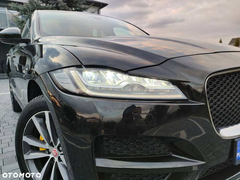 Jaguar F-Pace 2.0 i4D AWD Portfolio - 17