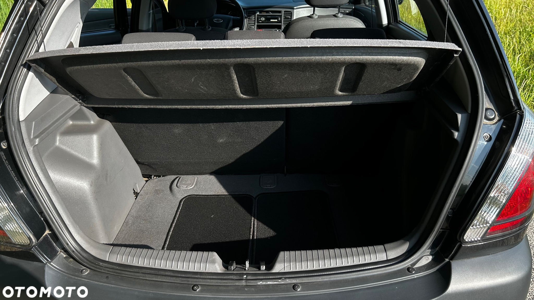 Kia Rio 1.4 Comfort - 14