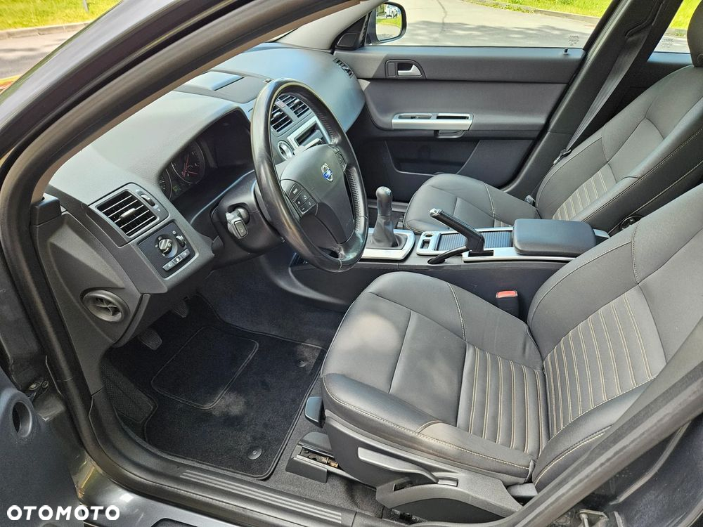 Volvo V50 - 21