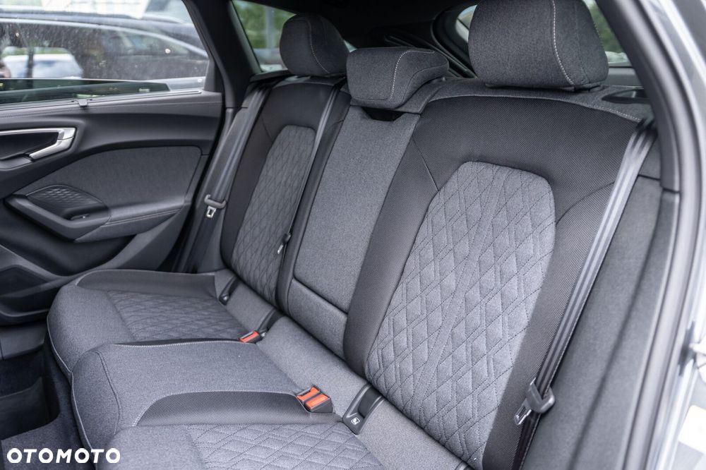 Audi A5 Avant TDI mHEV Quattro S tronic - 27