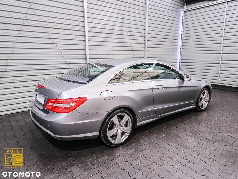Mercedes-Benz Klasa E - 8