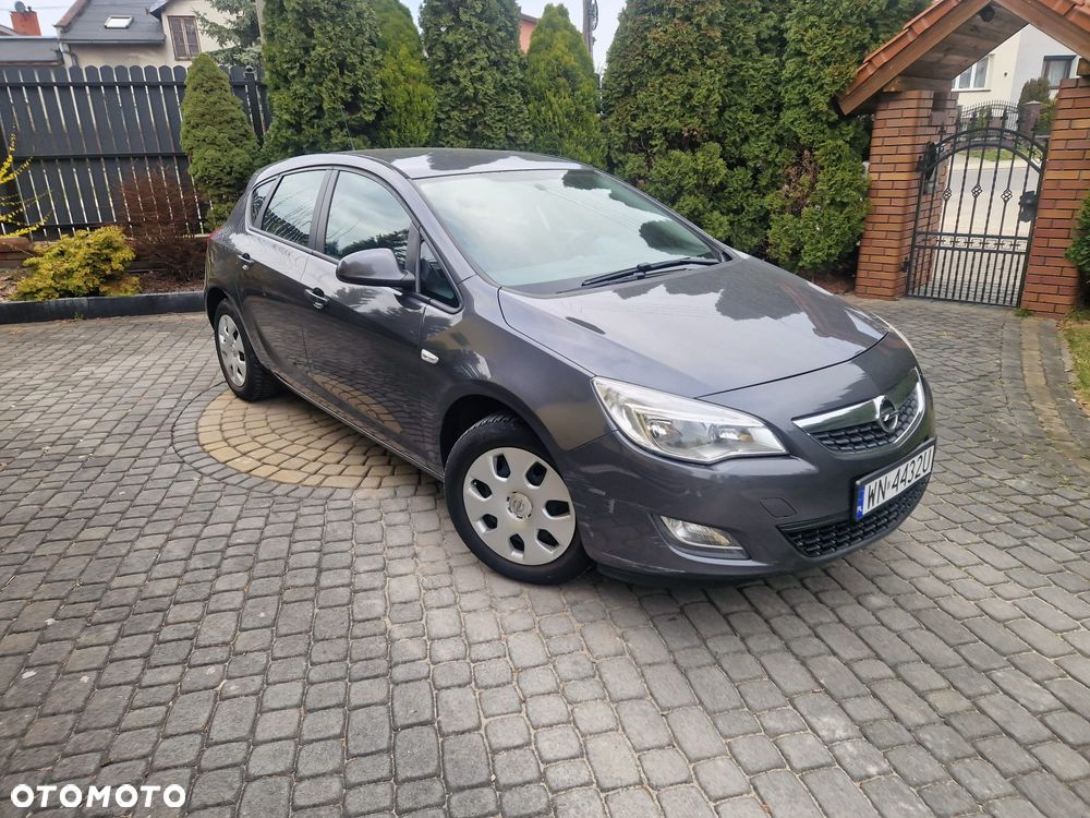 Opel Astra 1.6 Sport - 1