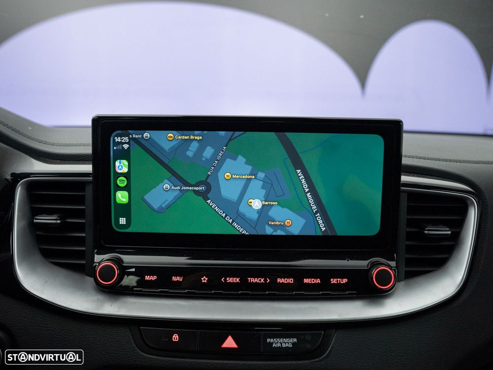 Kia XCeed 1.6 GDi PHEV Tech - 38