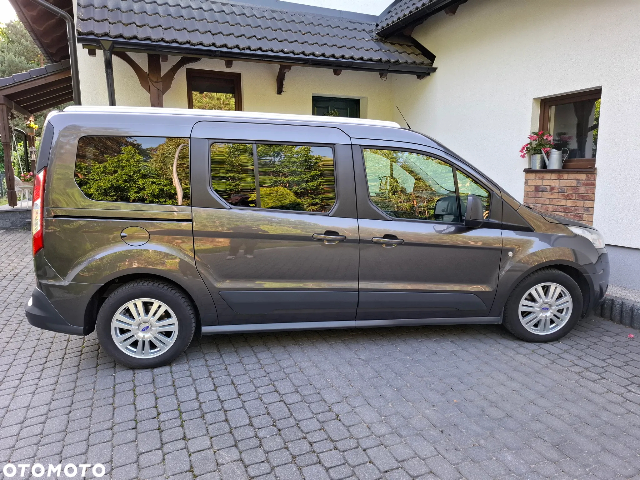 Ford Tourneo Connect Grand 1.6 TDCi Ambiente - 32