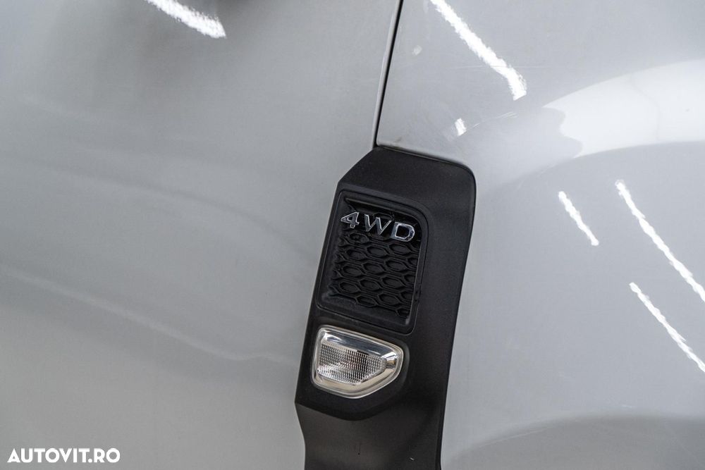 Dacia Duster 1.5 Blue dCi 4WD Comfort - 37