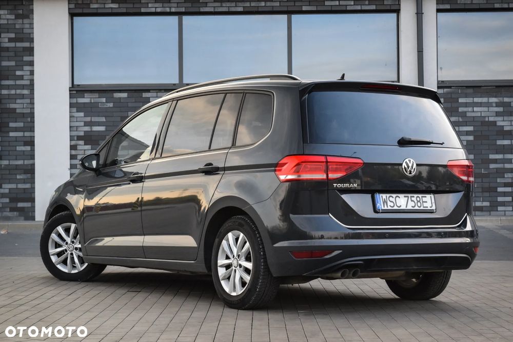 Volkswagen Touran 2.0 TDI BMT Comfortline DSG - 10