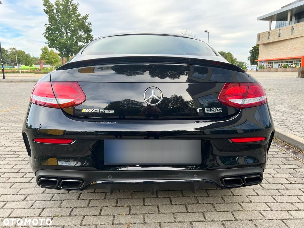 Mercedes-Benz Klasa C AMG 63 S - 12