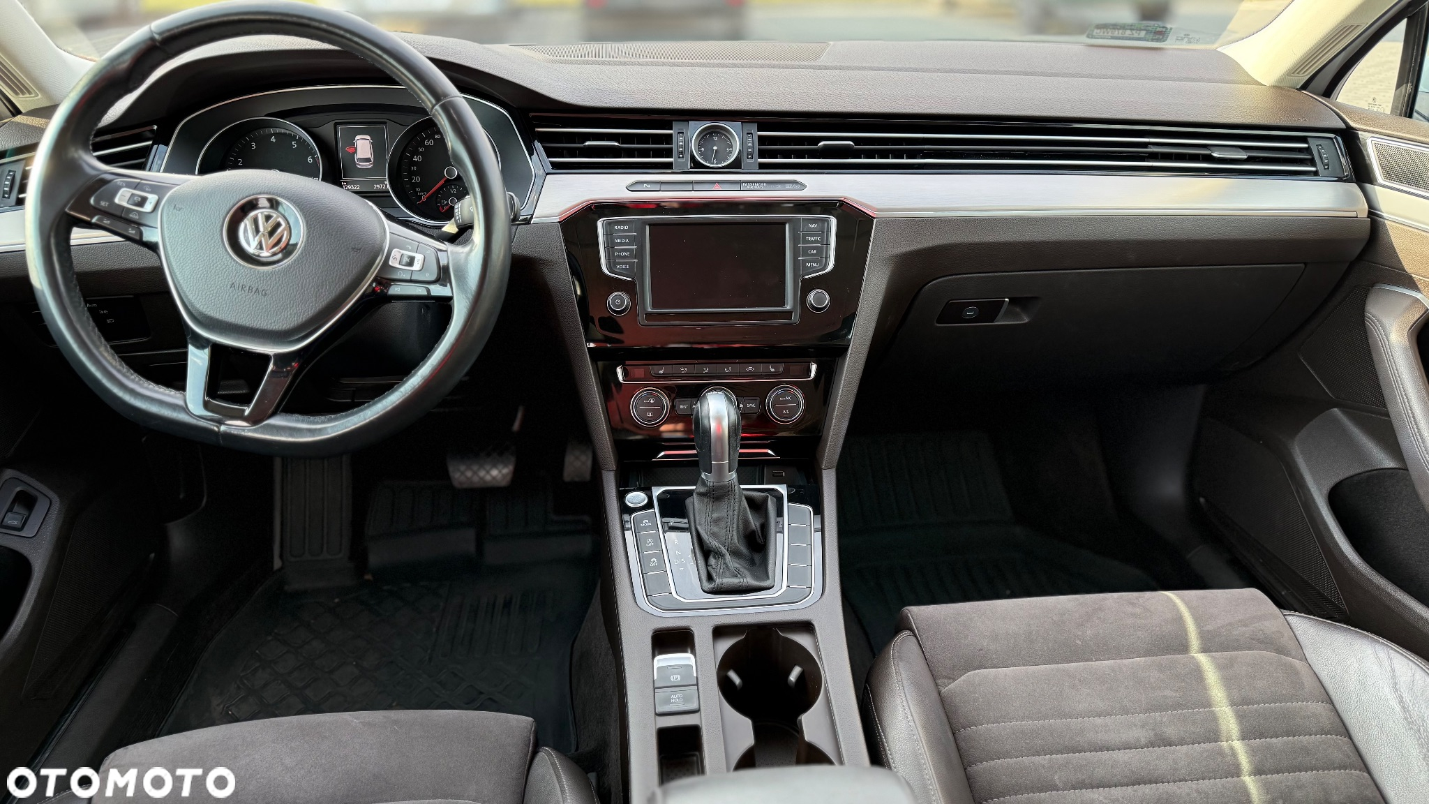 Volkswagen Passat 1.8 TSI BMT Highline DSG - 27