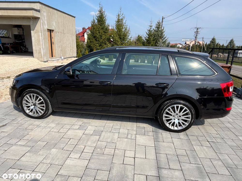 Skoda Octavia 2.0 TDI Edition DSG - 10