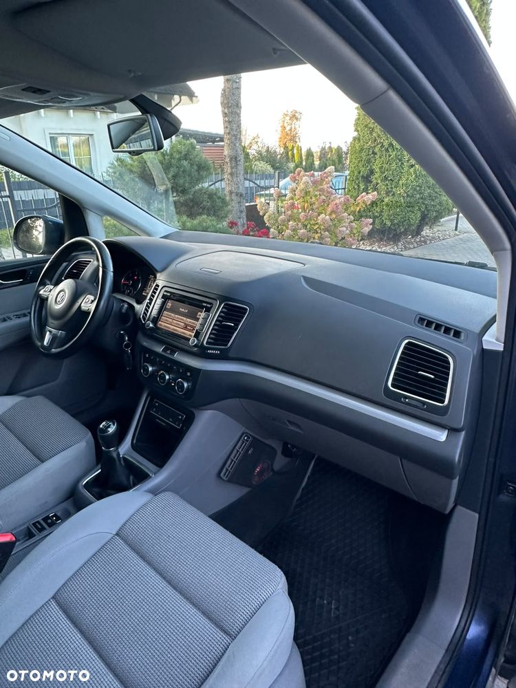 Volkswagen Sharan 2.0 TDI 4Motion BlueMotion Technology Comfortline - 37