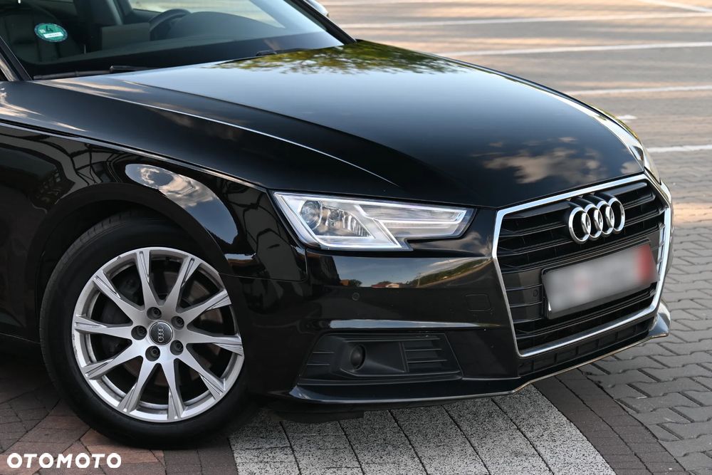 Audi A4 Avant 2.0 TDI ultra S tronic sport - 10