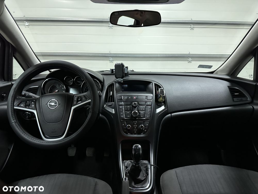 Opel Astra 1.4 T Enjoy EU6 - 5
