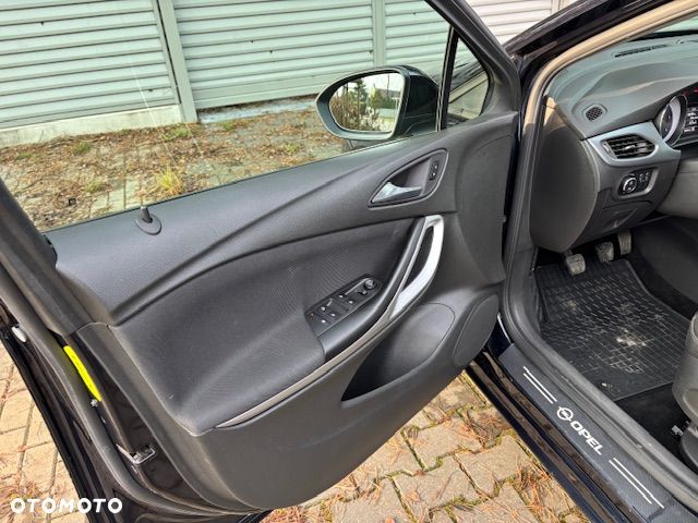 Opel Astra 1.6 CDTI Enjoy - 14