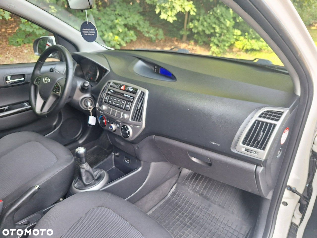 Hyundai i20 1.2 Fifa World Cup Edition - 12