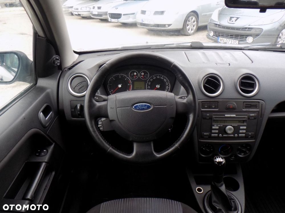 Ford Fusion - 6