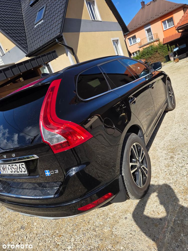 Volvo XC 60 D3 Drive-E Momentum - 10