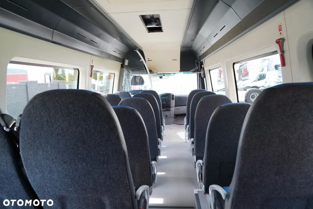 Mercedes-Benz SPRINTER 516 BLUETEC / - 34