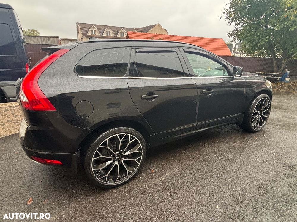 Volvo XC 60 D5 AWD Geartronic Ocean Race - 7