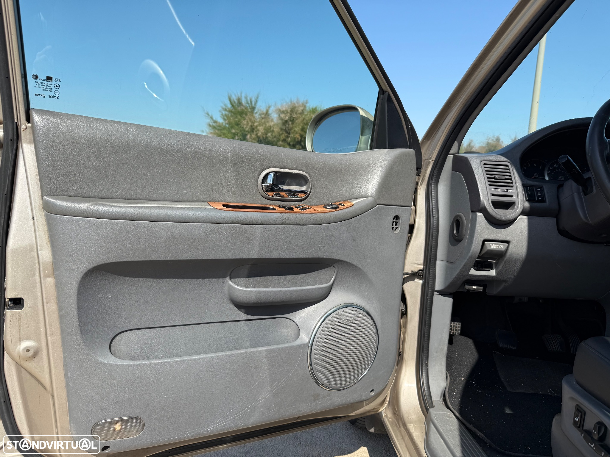 Kia Carnival 2.9 CRDi EX Top - 9
