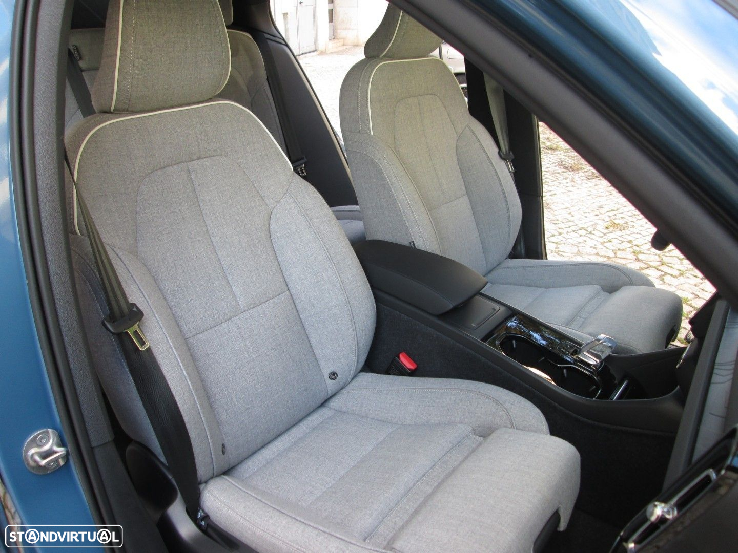 Volvo C40 Recharge Ultimate - 22