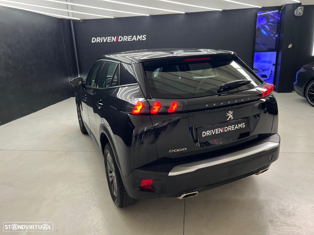 Peugeot 2008 1.2 PureTech Allure Pack EAT8 - 9