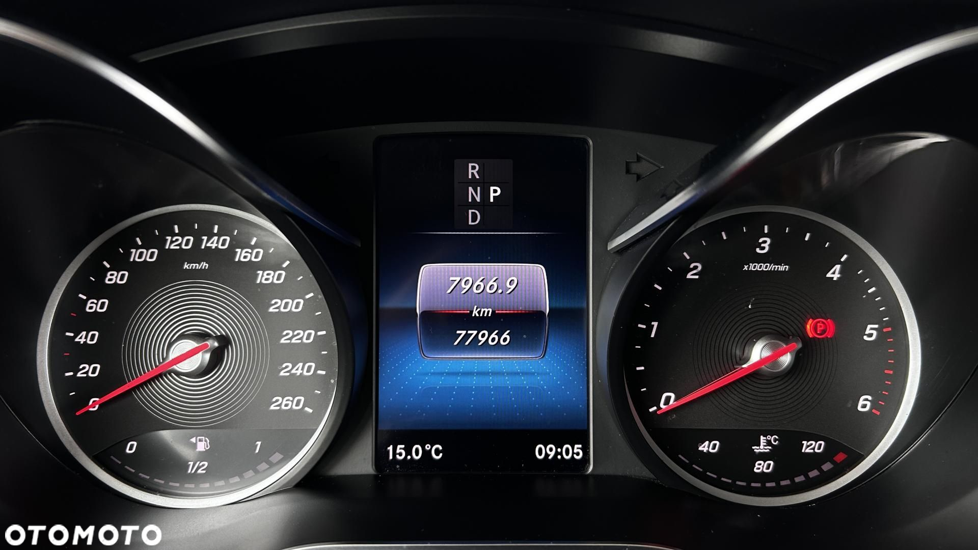 Mercedes-Benz Klasa V 250 d 4-Matic 9G-Tronic - 17