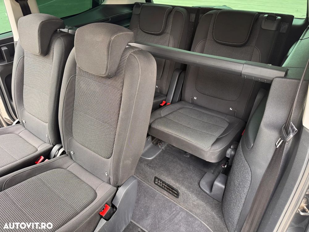 Volkswagen Sharan - 31