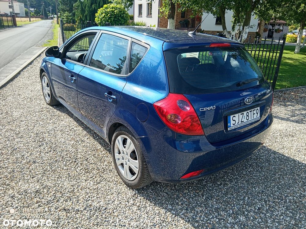 Kia Ceed 1.6 CRDi LX - 4