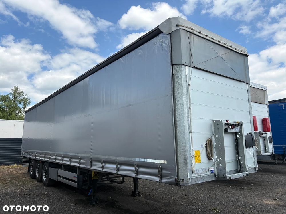 Schmitz Cargobull Standard dach podnoszony - 2