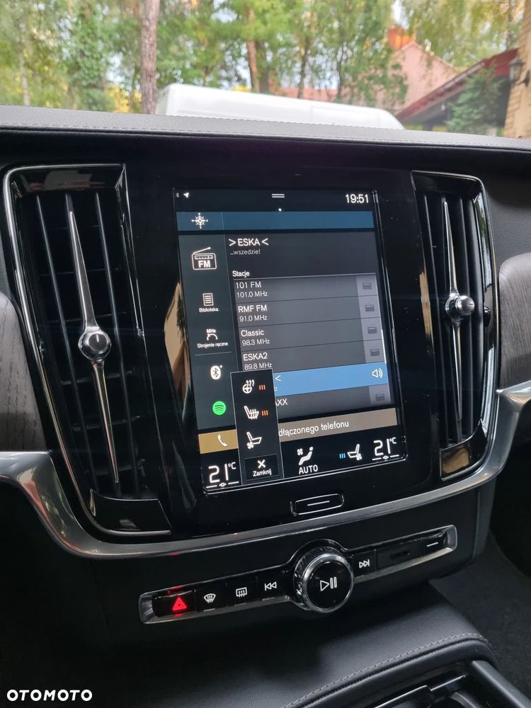 Volvo V90 Cross Country B5 D AWD Pro - 24