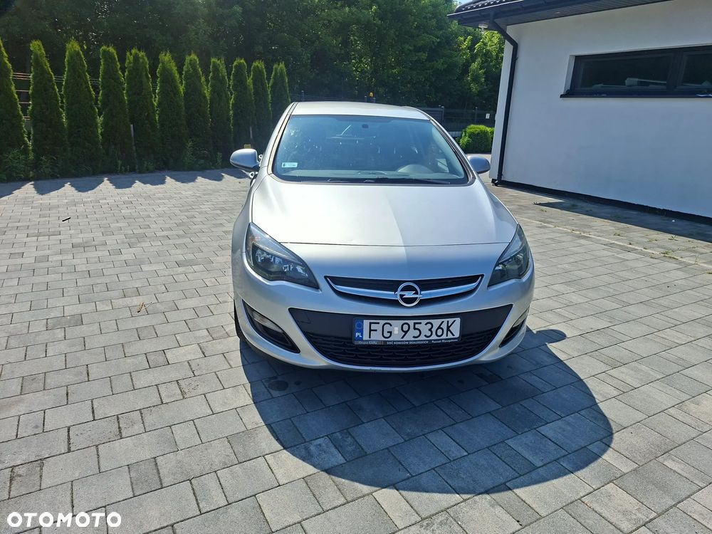 Opel Astra 1.4 T Essentia - 5
