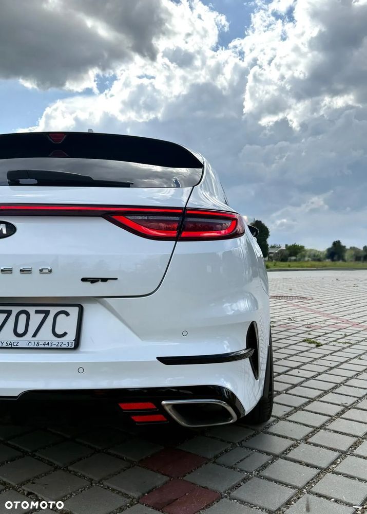 Kia ProCeed 1.6 T-GDI GT - 4