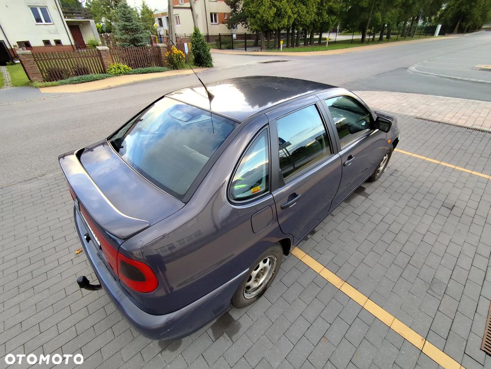Seat Cordoba 1.4 CLX - 13
